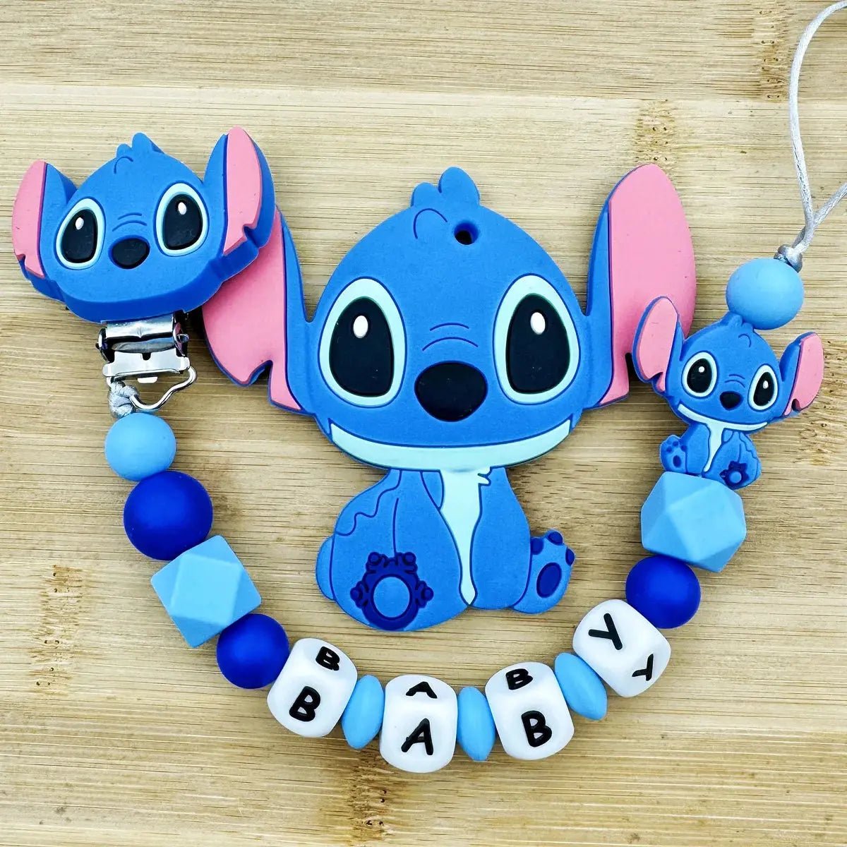 Attache tetine personnalisable - Stitch - Hero dessin annimé - Mon Shopping Bébé